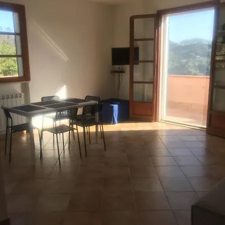 Sopra Il Santuario Lägenhet *